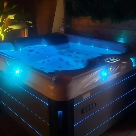 Tropical Hébergement de vacances Provin